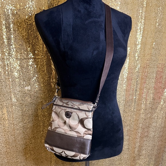 Coach Brown and Cream Crossbody Bag - Picture 2 of 16
